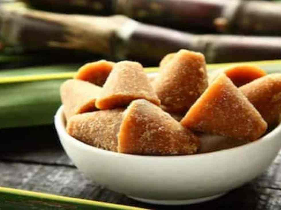  Jaggery VS Sugar: Is ‘gur’ higher for weight reduction?