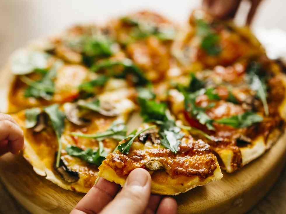  11 Finest Frozen Pizzas to Purchase on the Grocery Retailer, Based on a Dietitian