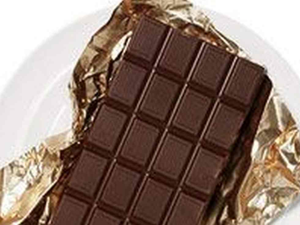  5 Unusual Methods Chocolate Retains You Wholesome