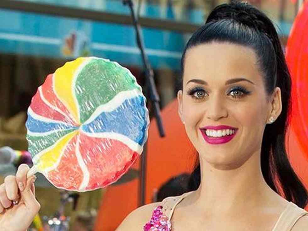  Burrito Babes, Pizza Sluts, and Katy Perry Are Altering How You Eat